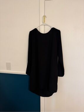 Tildon Black Long-Sleeve Shift Tunic Dress